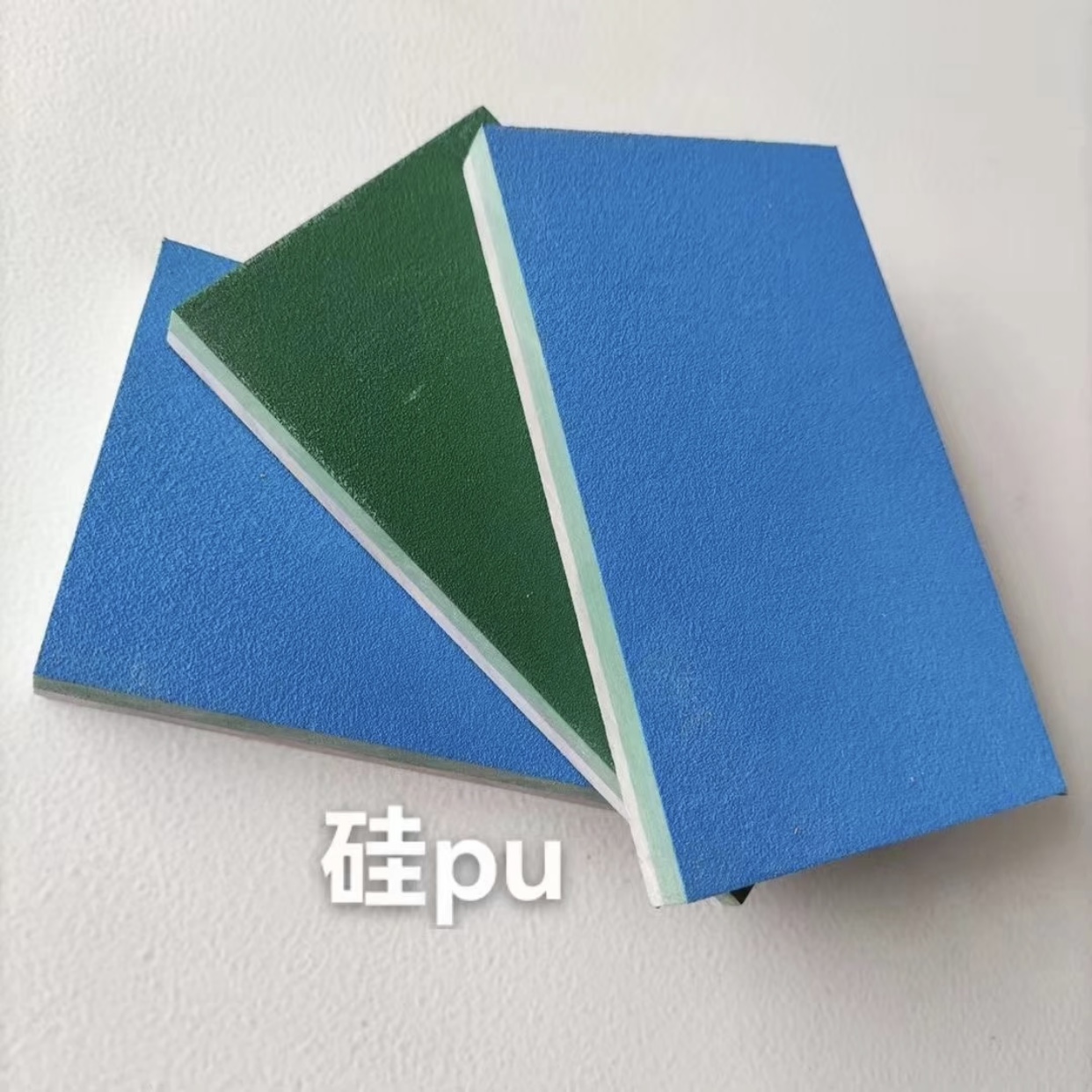 塑胶跑道的材料有哪些？